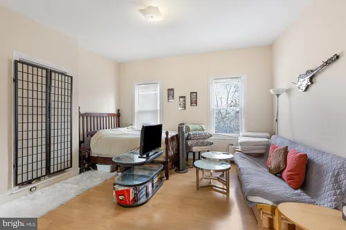 1804 Fairmount Ave #3 Photo 1