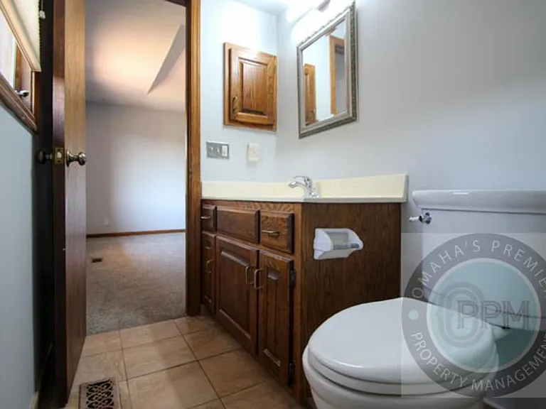 5614 N 116th Avenue Cir — Photo 10