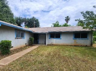 3277 Alexander Dr, Redding, CA 96002
