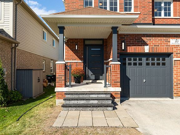 3rd image of 80 Monarchy St