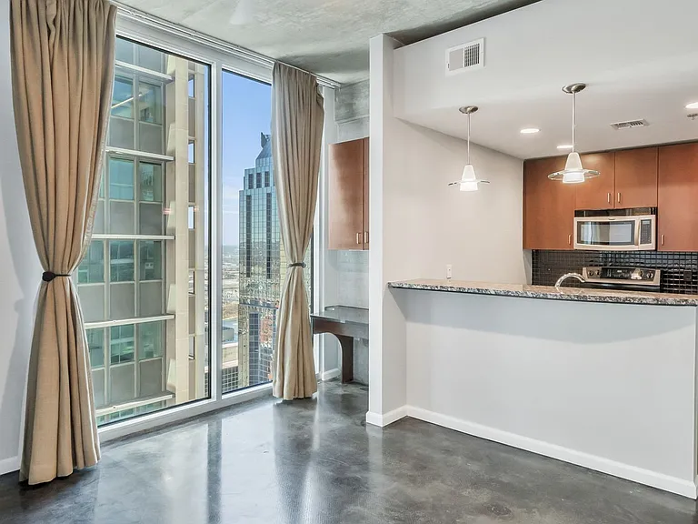 415 Church St #2107 — Photo 17
