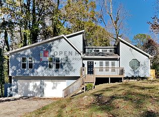 426 Julie Anne Way, Woodstock, GA 30188