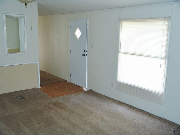 4th image of 495 Florida Ln