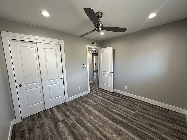 430 N 1000 E #1 — Photo 6