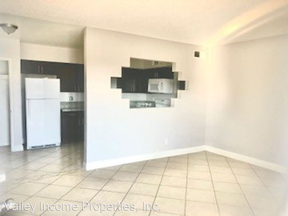 1st image of 6721 N 25th Dr #210