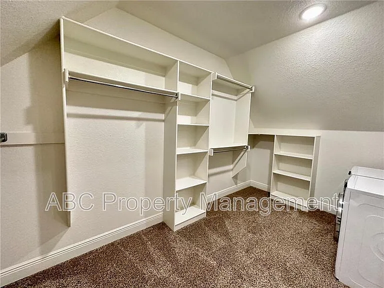 3819 W Maclura Way — Photo 6