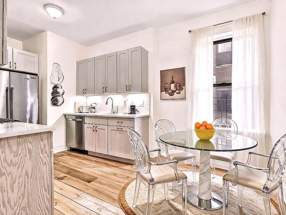 1st image of 25 Parade Pl APT 2K