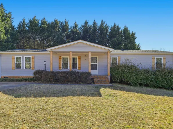 165 Falcon Ridge Dr, Boiling Springs, SC 29316