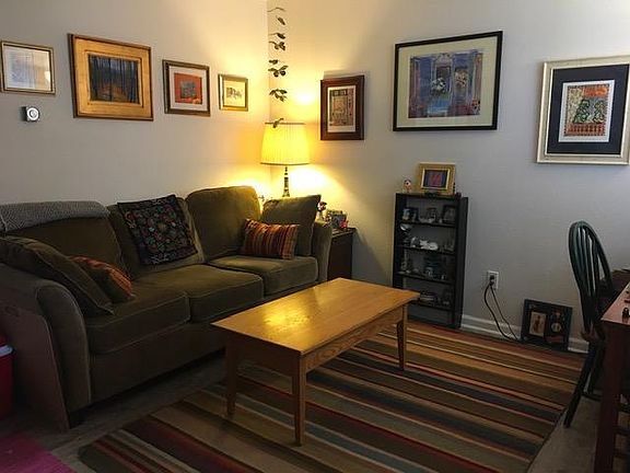 4th image of 1609 Cottonwood Dr APT 10