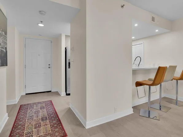 3481 Lakeside Dr NE APT 1502, Atlanta, GA 30326