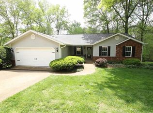 23 Sequoia Dr, Troy, IL 62294