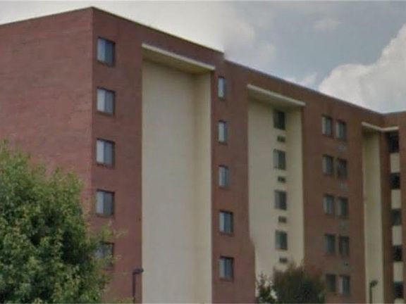 5th image of 2701 E Center St
