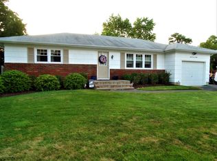 808 Pacific Ave, Beachwood, NJ 08722