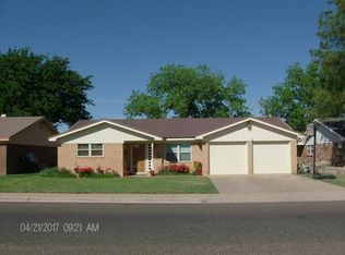 805 NW 13th St, Andrews, TX 79714