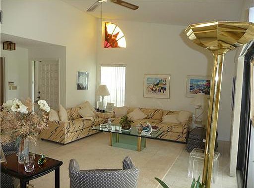 3rd image of 2659 Emerald Way #2659