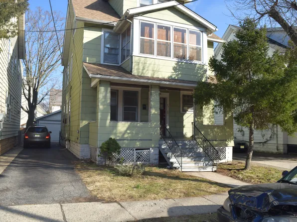 80 Grant Pl, Irvington, NJ 07111