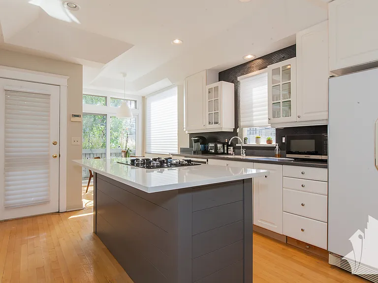 1625 W Hollywood Ave #1 — Photo 11