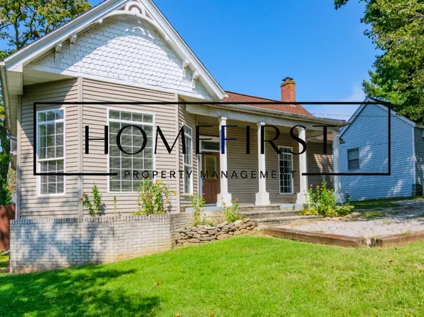 319 N Winter St, Midway, KY 40347