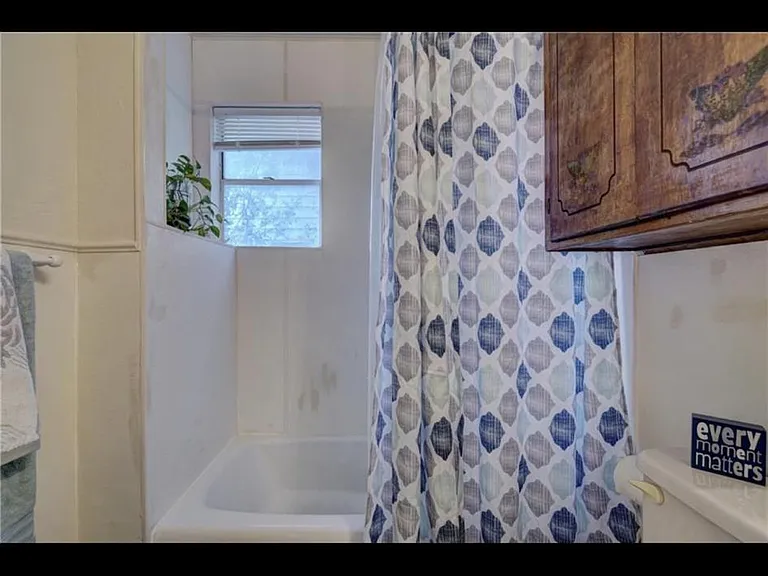 3008 NW 28th St #3008 — Photo 20