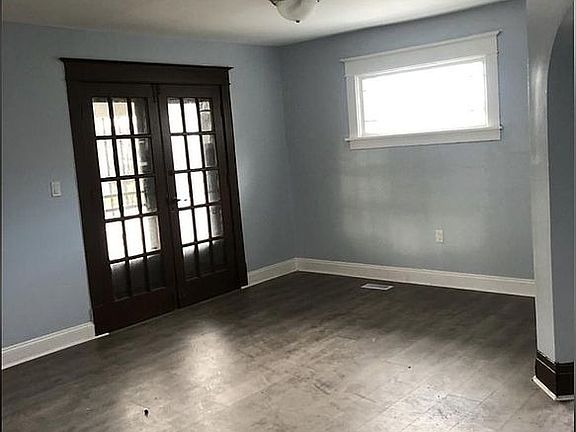 3rd image of 199 Niagara Falls Blvd