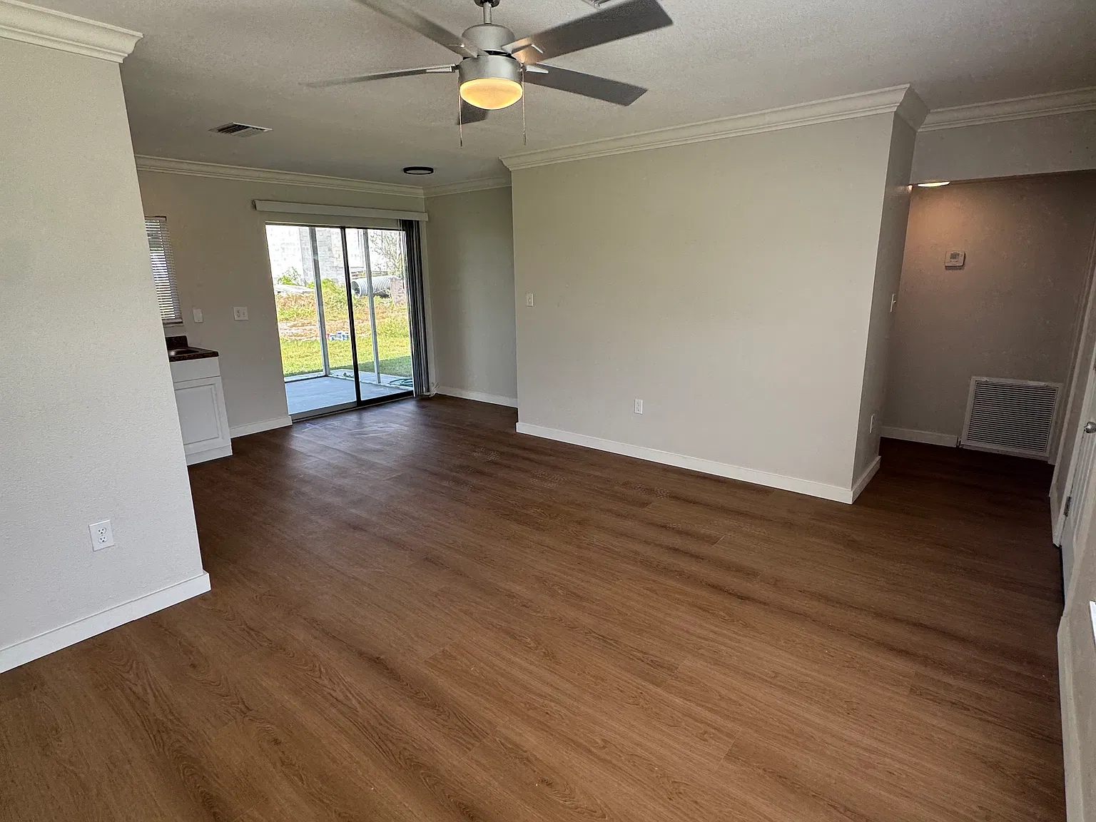 2 bed, 775 sqft, $1,475 — Photo 4