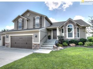 4515 NE 67th St, Kansas City, MO 64119