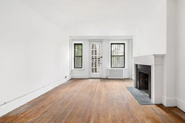 Sold by Compass | media 4