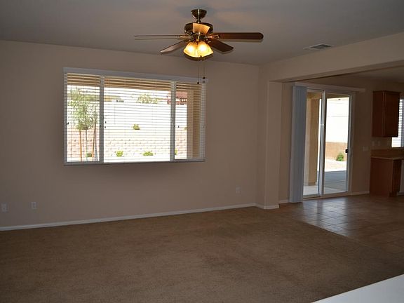 5th image of 15782 Apache Plume Ln
