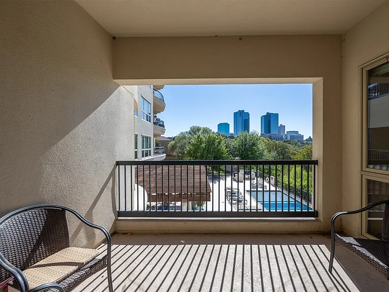 501 Samuels Ave #230 — Photo 31