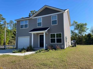 101 Rebel Estates Dr, Springfield, GA 31329