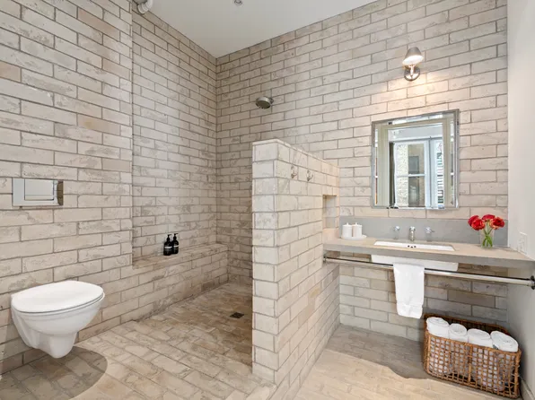 7 East 20th Street image 8 of 13