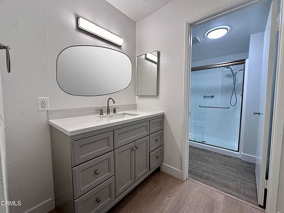5th image of 3239 Altura Ave APT 3