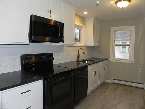 3rd image of 53 Tremont St