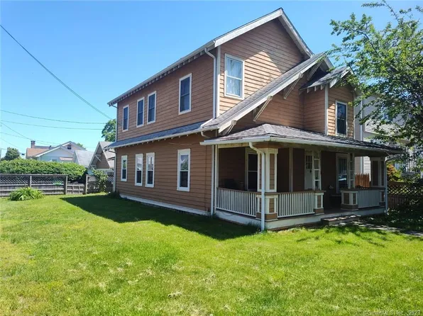 4 Mohegan Avenue, Stamford, CT 06902