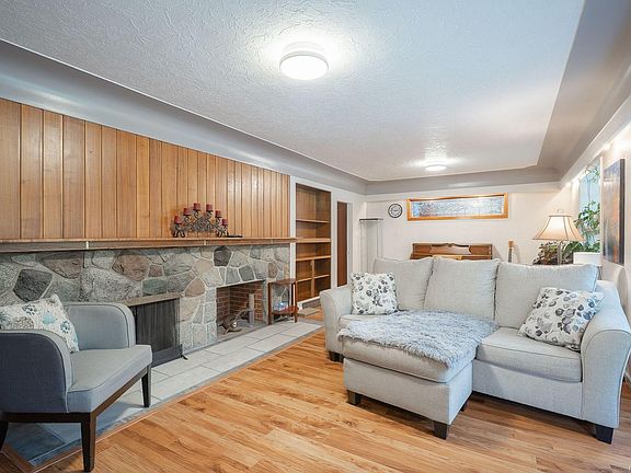 4th image of 3777 Church St