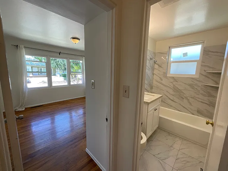6653 Julie St — Photo 18