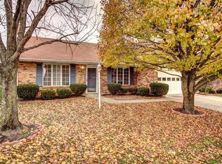 1842 Primrose Ln, Fairborn, OH 45324