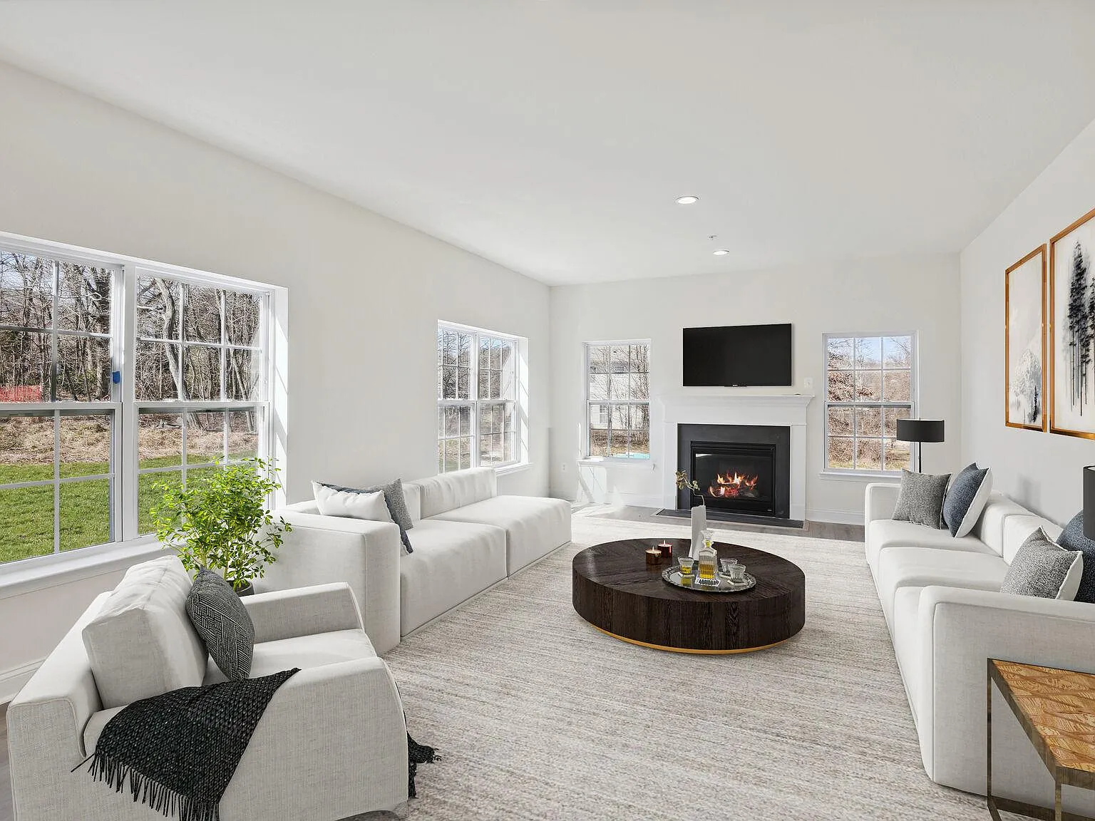 4 bed, 3.5 bath, 3500 sqft, $4,100 — Photo 1