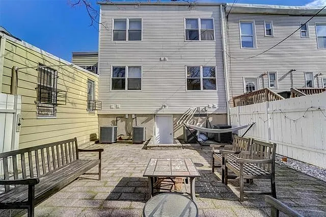295 New York Ave #1L — Photo 7