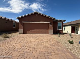 782 W Calle Manolete, Sahuarita, AZ 85629