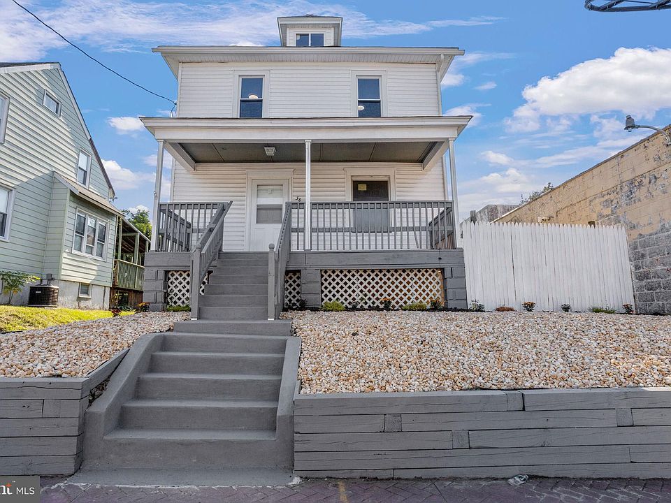 1st image of 38 W Crescent Blvd