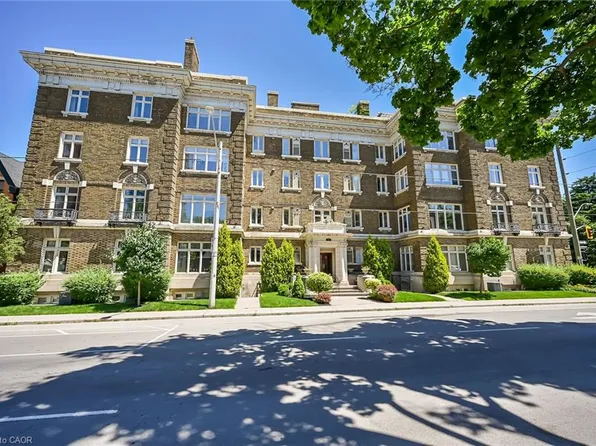 86 Herkimer St #Ll2, Hamilton, ON L8P 2G7