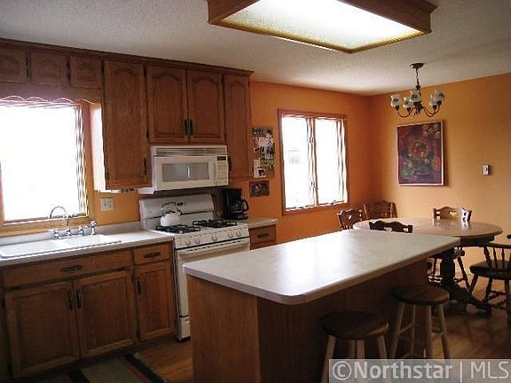 3rd image of 3005 22nd St S