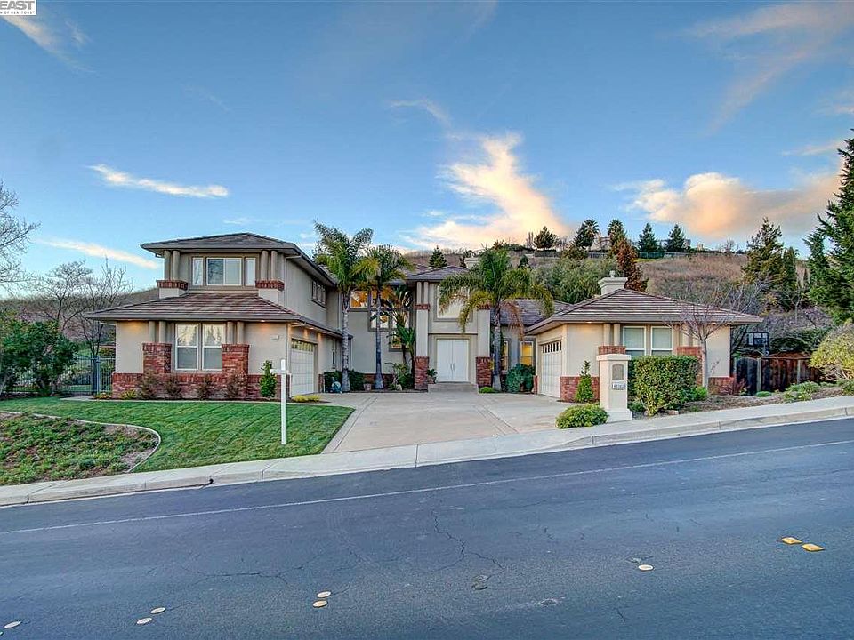 1st image of 48365 Avalon Heights Ter