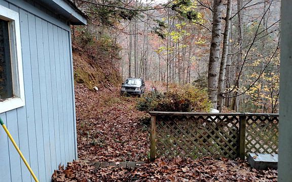 4th image of 137 Johanna Dr