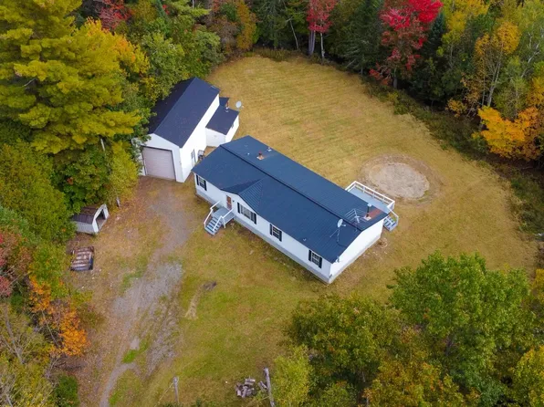 1172 North Road, Newburgh, ME 04444