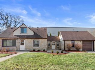 2001 West Bender ROAD, Milwaukee, WI 53209