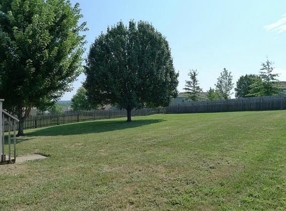 4th image of 615 Shorthorn Dr