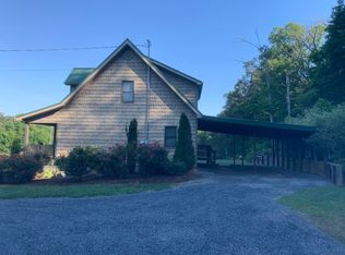 445 Barnette Rd, Bluff City, TN 37618