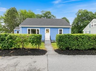 691 Beacon St, Lowell, MA 01850